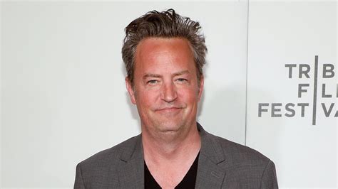 World Reacts To Death Of ‘Friends’ Star Matthew Perry